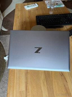 HP ZBook Firefly 15 G7