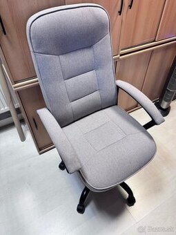 PC stolička malo používaná