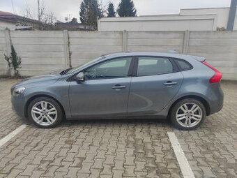Volvo V40 Hatchback 90kw, automat benzín
