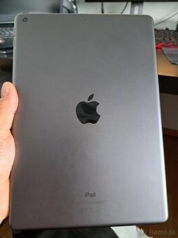 Apple I pad 7. genrerácia 32GB - 2020 - výborný stav