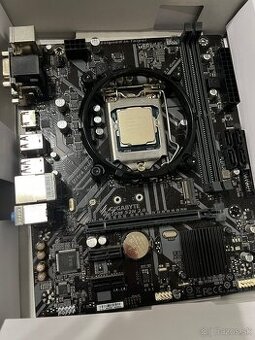 Intel core  i5 9400f + zakladovka a chladič