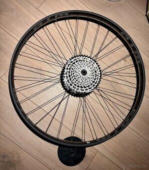 Zadné 29” MTB koleso