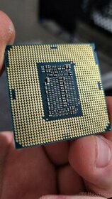 Intel Core i5 9600KF - 1