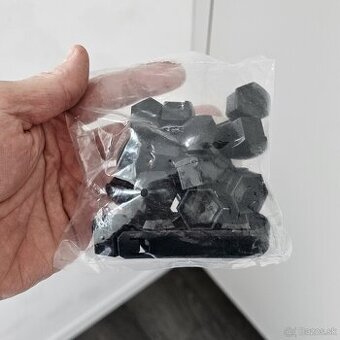 Krytky skrutiek kolesa čierne 17mm
