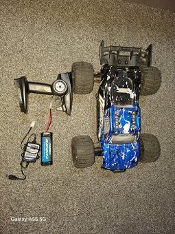 RC auto Maverick Quantum