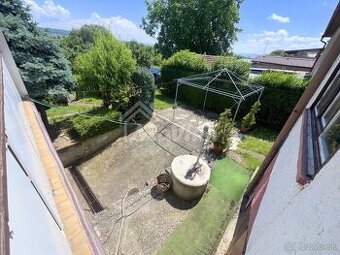PREDAJ dom s garážou a pozem. 1096m² M.Chlievany