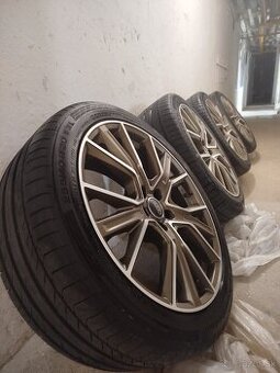 Elektróny 5x112 R20 , 255/40 R20 Continental letné