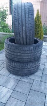 255/30 R20