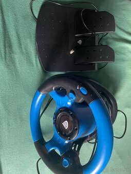 PS4 volant