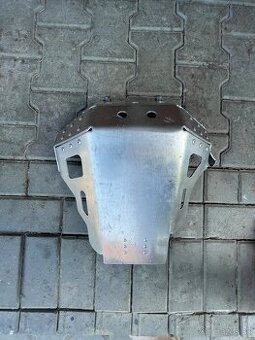 Kryt motora xt660z