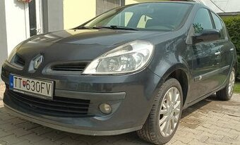 Renault Clio 1.6 Dynamique Plus A/T