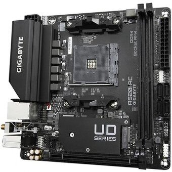 GIGABYTE A520I AC + AMG 5700G + 32 GB RAM