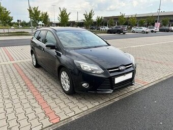 Ford Focus 1.6 TDCi 77kw digi klima NAVI