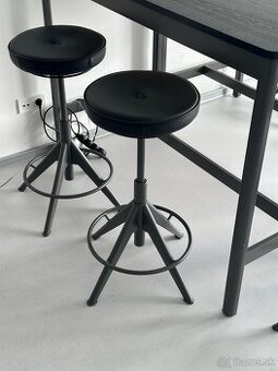 Ikea TROLLBERGET stolička barová, prípadne opora pri státi