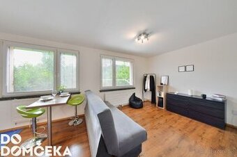 DO DOMČEKA | REZERVOVANÉ Bývanie v tichej lokalite obklopene