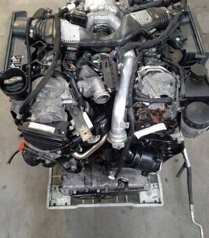 Kompletní motor Mercedes-Benz OM642 3.0d