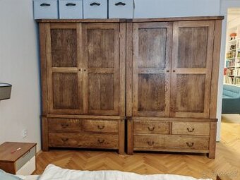 Masívne dubové skrine
