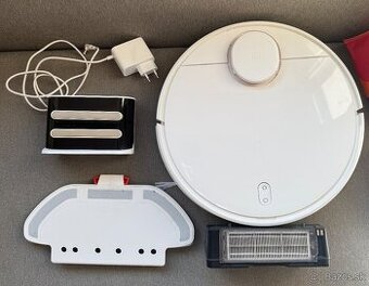 Robotický vysávač Xiaomi Mi Robot Vacuum Mop P- white