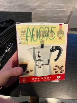 Moka kanvička Bialetti Moka Express 3 šálky (WWF edícia)