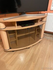 Televízna skrinka