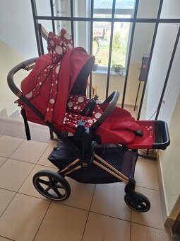 Cybex by Jeremy Scott