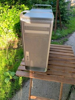 Apple Mac Pro mid2010 Intel 2,8GHz,HD5770,120GBSSD,1TBHDD
