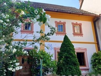 Na predaj historická vidiecka chalupa 110 m2 po rozsiahle