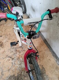 Detský bicykel zn. Merida a pomocné kolieska