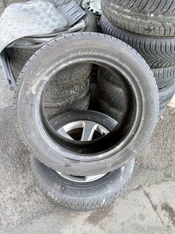 VW..