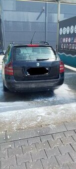 Predám na diely vcelku škoda Octavia2.2.0.103kw6q