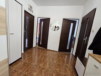 Na predaj 3i byt s balkónom v Hriňovej