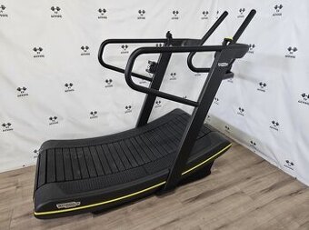 Bežecký pás Technogym Skillmill