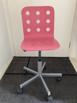 detská IKEA stolička
