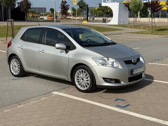 Toyota Auris 2.0D 2008 roč.