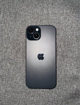 iPhone 15 128GB