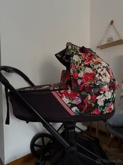 Vanička cybex priam 4.0 spring blossom dark