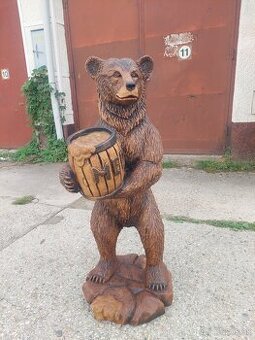 Medveď so súdkom medu