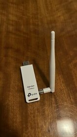 Wi-Fi USB prijímač (TP-Link TL-WN722N)