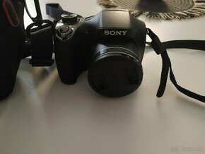 Predám fotoaparát SONY - 1