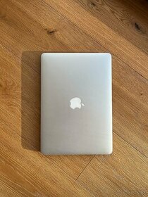 Macbook Air 13-inch, Mid 2012 - 1