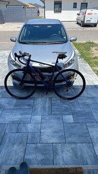 Predam cestny Bicykel