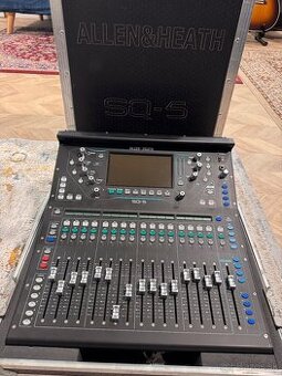 Allen&Heath SQ5 + case + waves karta + pluginy