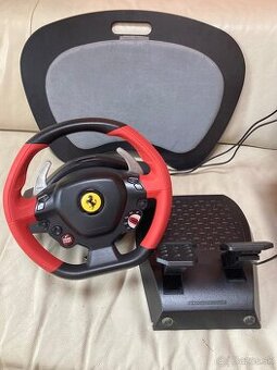 Herny volant Thrustmaster Ferrari 458 Spider