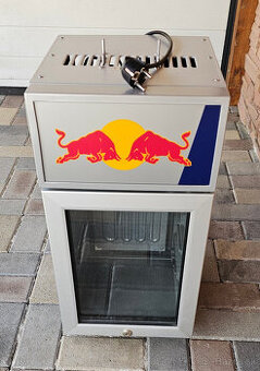 Redbull Chladnička