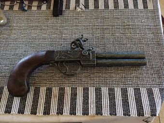 Replika pistol