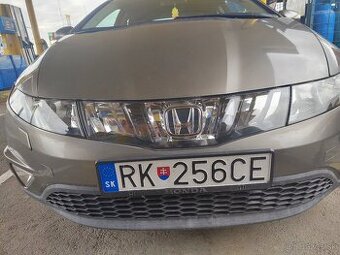 Predám honda civic 8g 2.2 i-ctdi