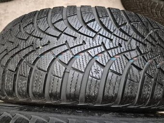 205/60 r16 zimné 4 ks GOODYEAR dezén 8,6 - 7,1 mm DOT2020