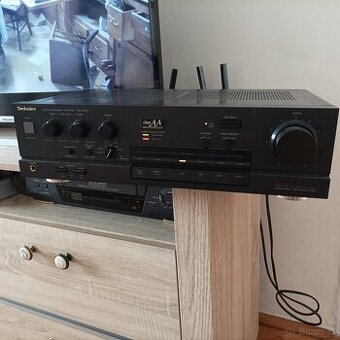 Technics SU-V550