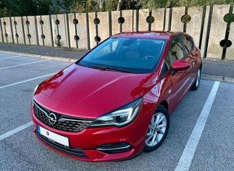 Opel Astra 1.2 Turbo Elegance