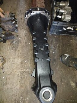 Náprava manitou spicer